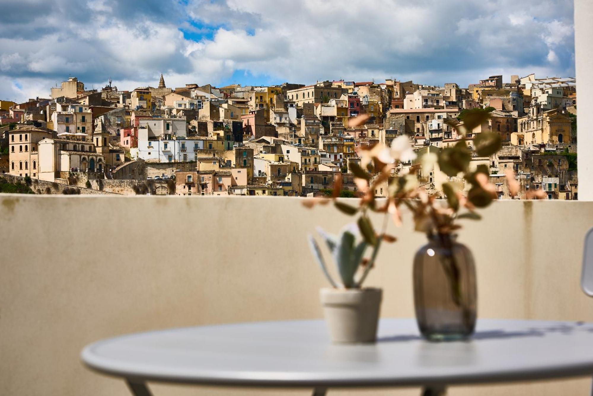Bed and Breakfast La Terrazza Sul Barocco à Raguse Extérieur photo